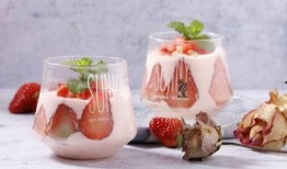 草莓布丁爆料怎么做視頻,簡單美味，輕松上手