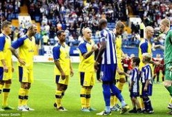 英冠球隊爆料新聞報道,獨家揭秘球隊幕后故事與爭議事件