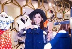 網紅夫妻主播吃瓜視頻,揭秘娛樂圈幕后真相